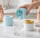 Forma de Cubos de Gelo em Silicone Redonda com balde